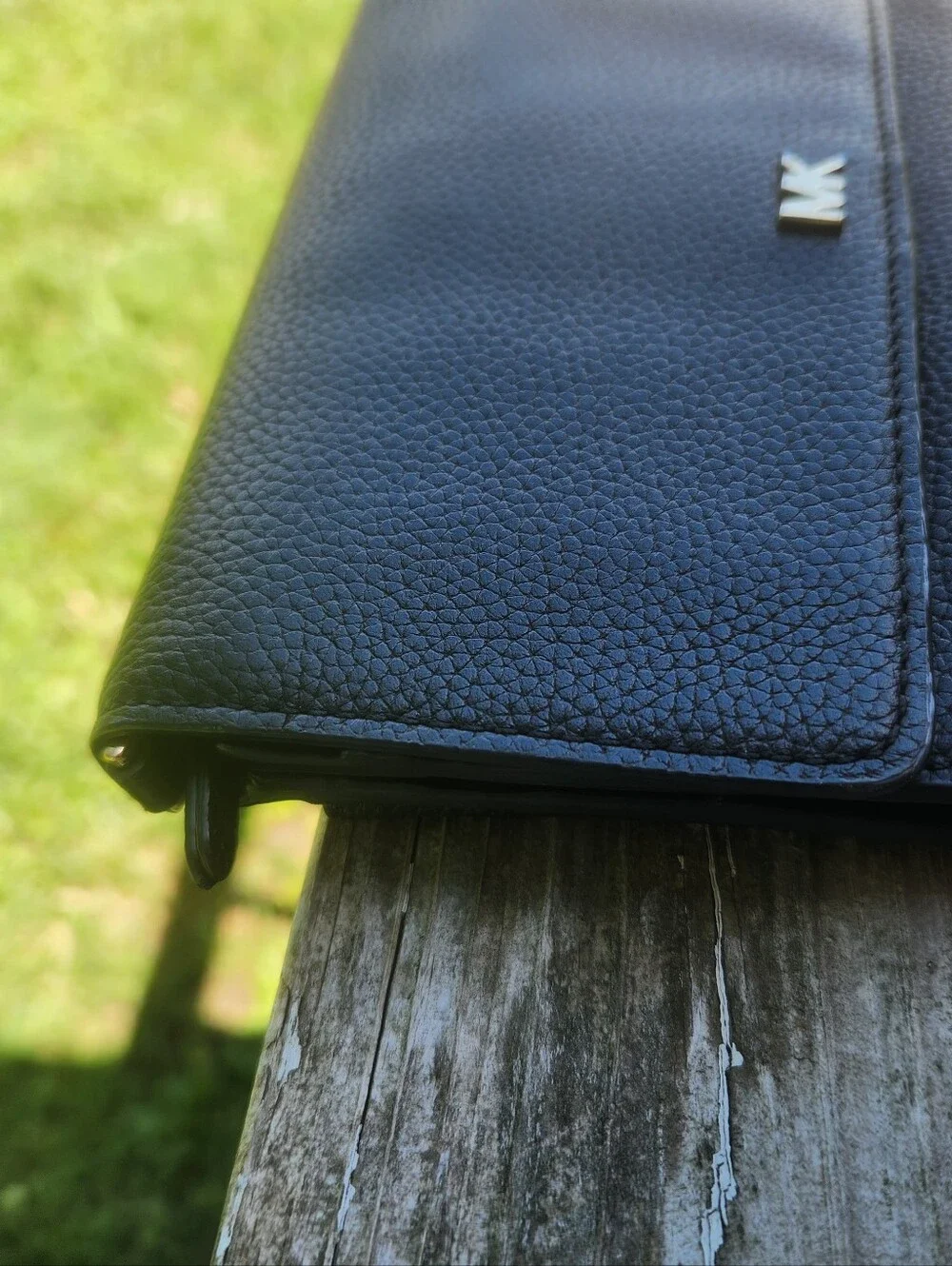 Michael Kors Black Pebbled Leather Crossbody Wallet EUC